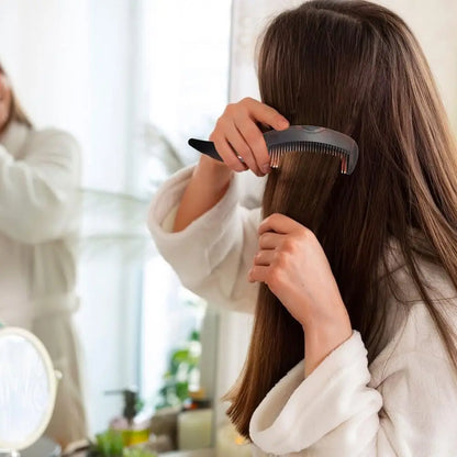 NoFlake Massage Comb - Scalp Detox Comb